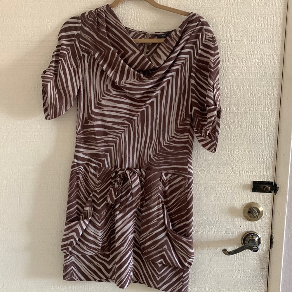 BCBG MAXAZRIA dress size XS